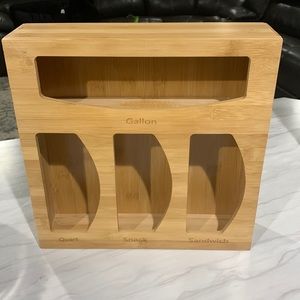 Ziplock storage holder